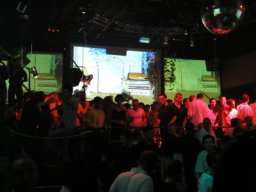 mad_22_20090606_1371307732